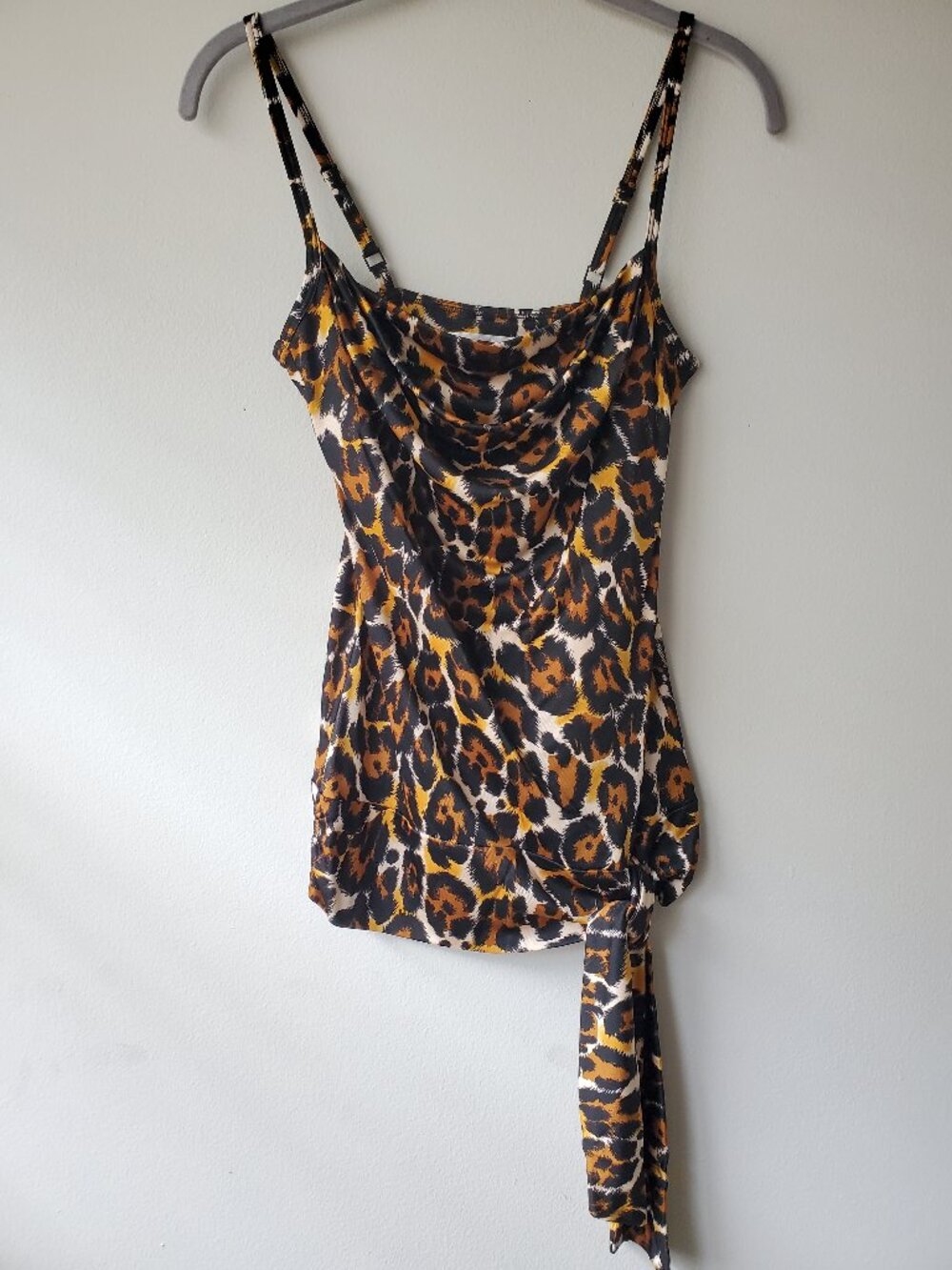 NEW Trina Turk 100% Silk Jersey Leopard Print Drape Top Petite